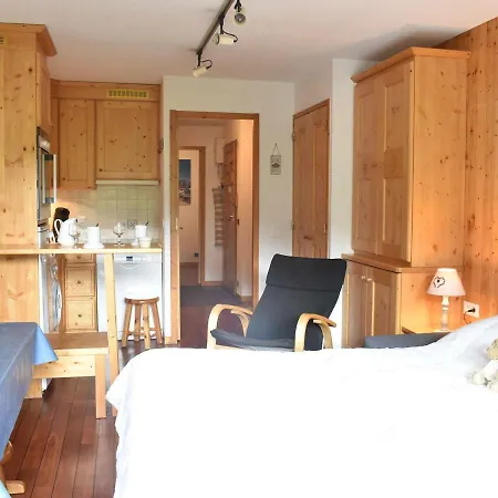 Apartment 2 Pieces, 5 Pers, Centre De Meribel, Proche Pistes, Balcon Sud - Fr-1-180-564